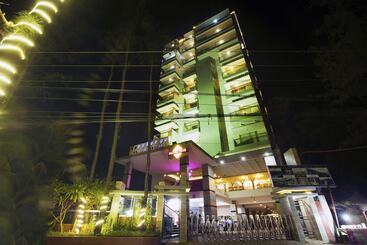 Neeshorgo Hotel And Resort Ltd