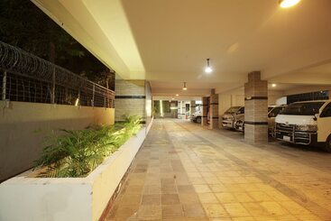 Neeshorgo Hotel And Resort Ltd
