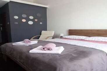 پانسیون Rooms Providenca