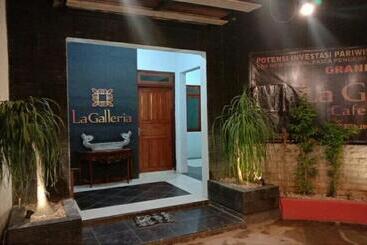 هتل Lagalleria By Oyo