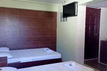 Antonios Pension House