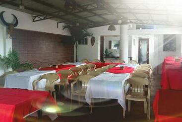Antonios Pension House