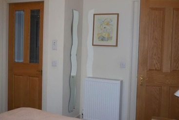 تختخواب و صبحانه Pincerna Rooms