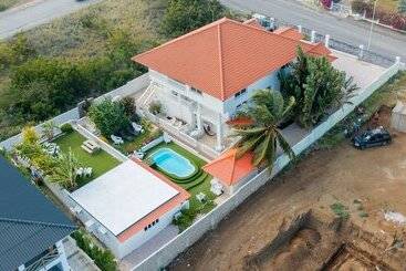 Adonai Hotel Boutique