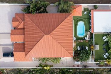 Adonai Hotel Boutique