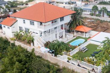 Adonai Hotel Boutique