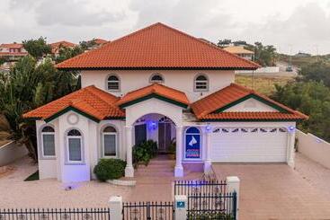 Adonai Hotel Boutique