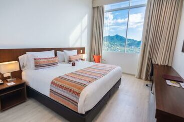 בית מלון כפרי Best Western Plus Santa Marta