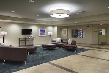 هتل Candlewood Suites   Newark South   University Area, An Ihg