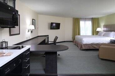 هتل Candlewood Suites   Newark South   University Area, An Ihg