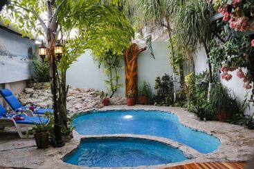 هتل Careyes Puerto Escondido