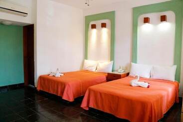 هتل Careyes Puerto Escondido