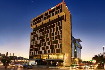 هتل City Express Suites By Marriott Tijuana Rio