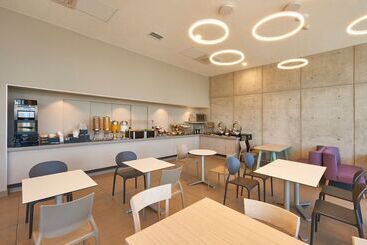 هتل City Express Suites By Marriott Tijuana Rio