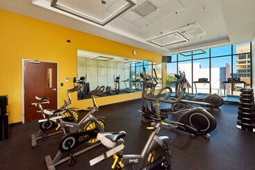 هتل City Express Suites By Marriott Tijuana Rio