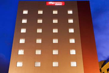 هتل City Express Suites By Marriott Tijuana Rio