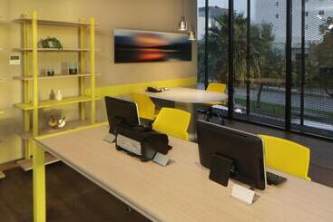 هتل City Express Suites By Marriott Tijuana Rio