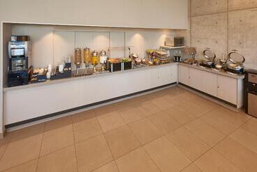 هتل City Express Suites By Marriott Tijuana Rio