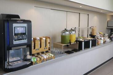 هتل City Express Suites By Marriott Tijuana Rio