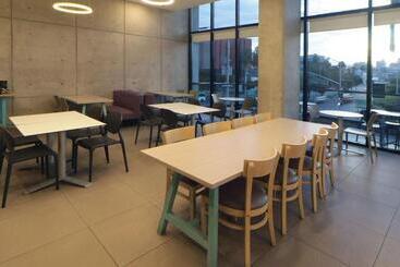 هتل City Express Suites By Marriott Tijuana Rio