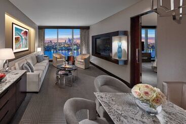 هتل Crown Towers Perth