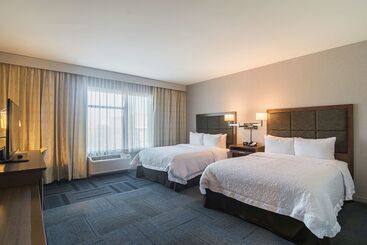 هتل Hampton Inn Chicago North-loyola Station