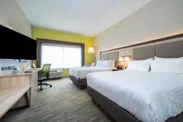 هتل Holiday Inn Express & Suites   Southaven Central   Memphis, An Ihg