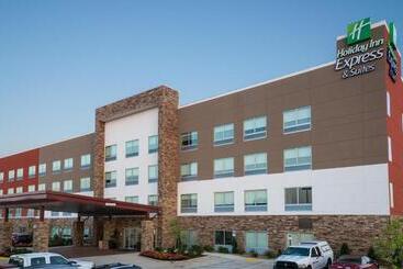 هتل Holiday Inn Express & Suites   Southaven Central   Memphis, An Ihg