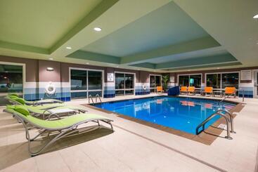 هتل Holiday Inn Express & Suites   Southaven Central   Memphis, An Ihg