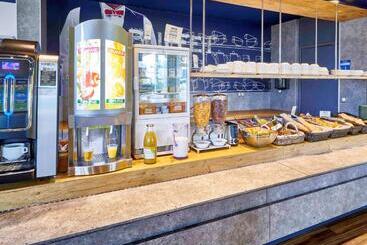 هتل Ibis Budget Saint Paul Les Dax