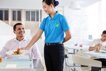 هتل Ibis Styles Sharjah