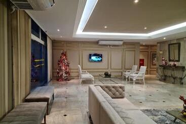 هتل Imperial Suites