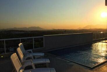 هتل Mont Blanc Suites Duque De Caxias