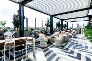 هتل Nautica Residences Fremantle