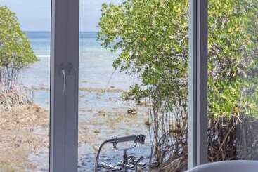 هتل Plataran Menjangan Resort And Spa   Chse Certified
