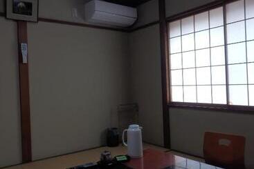 Kikunoya Ryokan