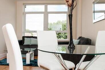 Psf Panorama Apartments