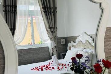 Villa   Hotel Nam Khang 2 Dalat