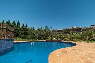 Golden Beach Apartamentos