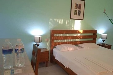 Eco Hotel Shalom