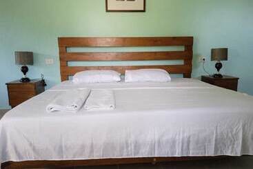 Eco Hotel Shalom