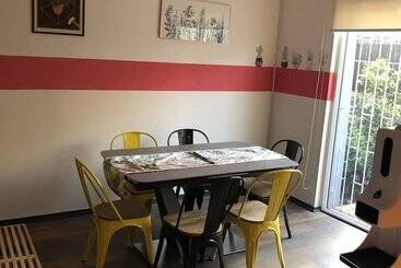 مسافرخانه Tqcaleta Providencia Barrio Italia