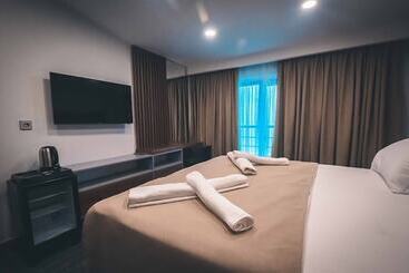 هتل Beni Luxury Resort Kotyora