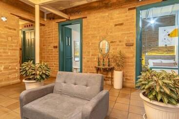 هتل Botanica Casa