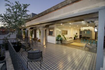 هتل Boutique Casa Loreta