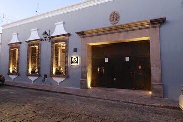 هتل Boutique Casa Loreta