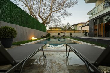 هتل New Balturk Villas Sapanca