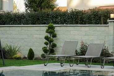 هتل New Balturk Villas Sapanca