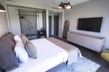 هتل Ortel Inn