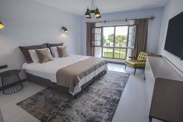 هتل Ortel Inn